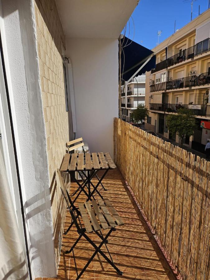 Apartamento Familiar En Triana Sewilla Zewnętrze zdjęcie